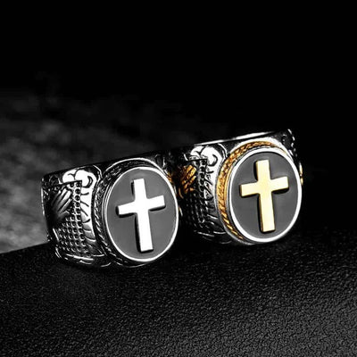 Christianartworkshop Retro Cross "Hand of God" Titanium Religion Ring