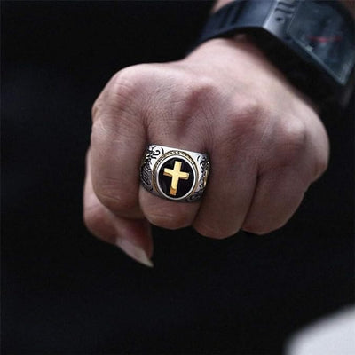 Christianartworkshop Retro Cross "Hand of God" Titanium Religion Ring