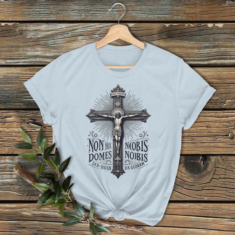 Christianartworkshop Classic Colored Style Crucifixion Emblem Short Sleeve T-shirt