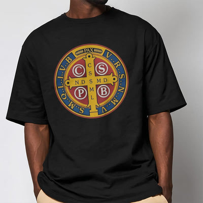 Christianartworkshop Classic Style Golden St. Benedict Medal Short Sleeve T-shirt