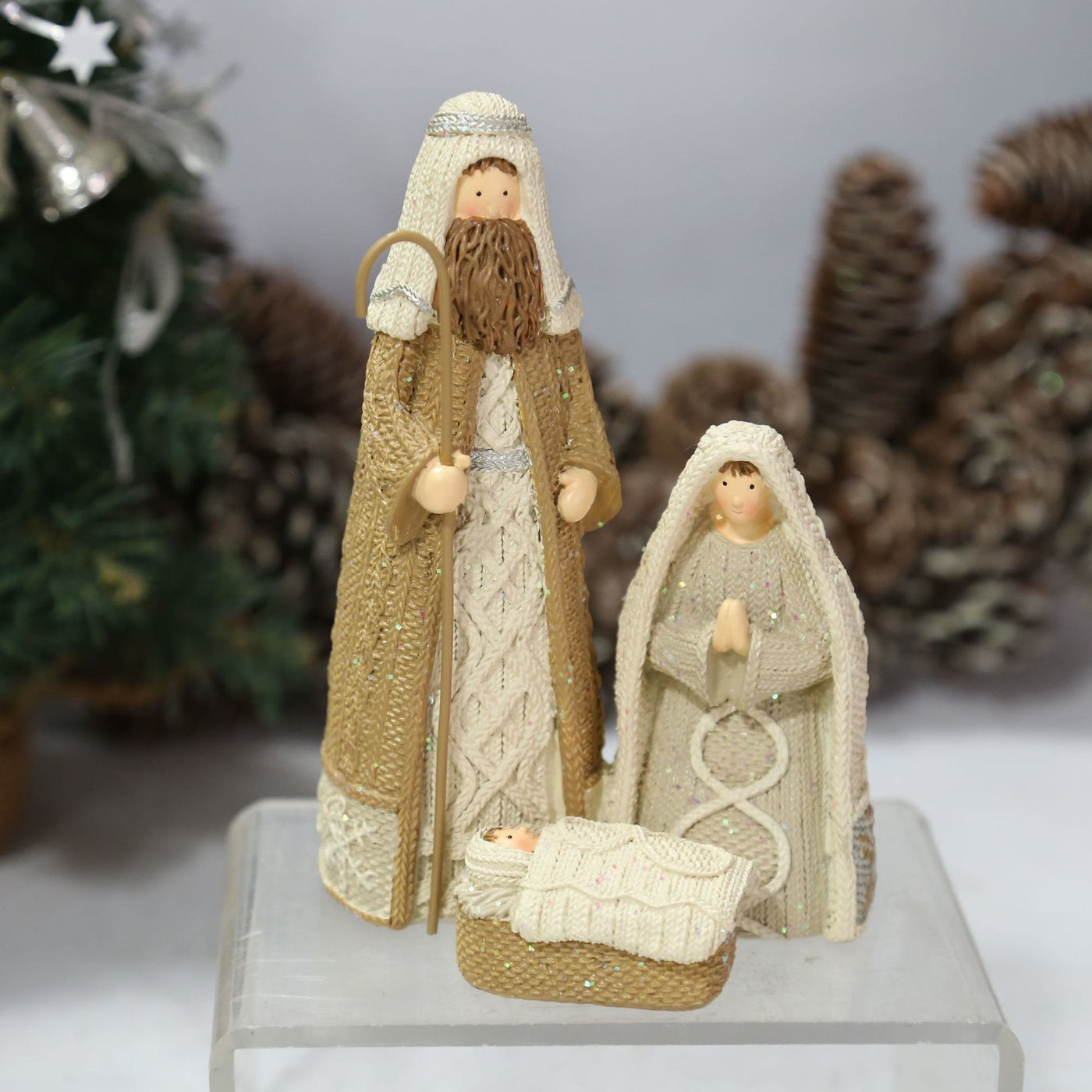 Christianartworkshop Classic Style Resin Knit-Effect Holy Family Figurine Desktop Decorations Ornament