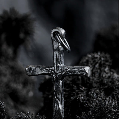 Christianartworkshop 925 Sterling Silver Dark Style Cross Necklace: A Symbol of Faith