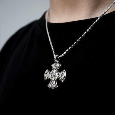 Christianartworkshop 925 Sterling Silver Vintage & Classic Cross Necklace: Ancient Elegance Meets Spiritual Symbolism