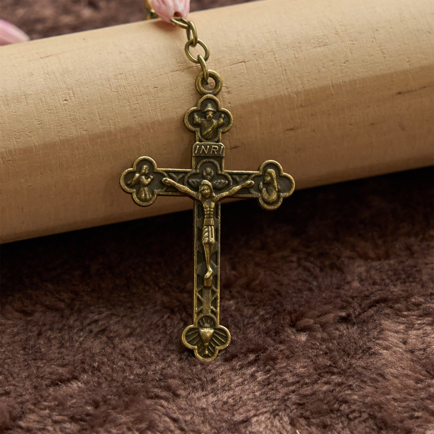Christianartworkshop Miraculous Medal & Crucifix of 8mm Ceramic Beads & Flower Resin Beads Handmade Rosary