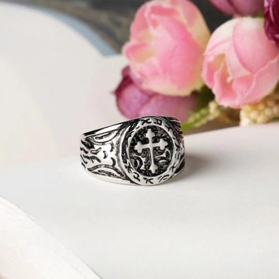 Christianartworkshop Classic 925 Silver Cross Ring with Ornate Patterns: Handmade Relic of Faith