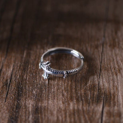 Christianartworkshop Minimalist 925 Silver Cross Ring with Ornate Rope Patterns: Enduring Symbol of Spiritual Bond