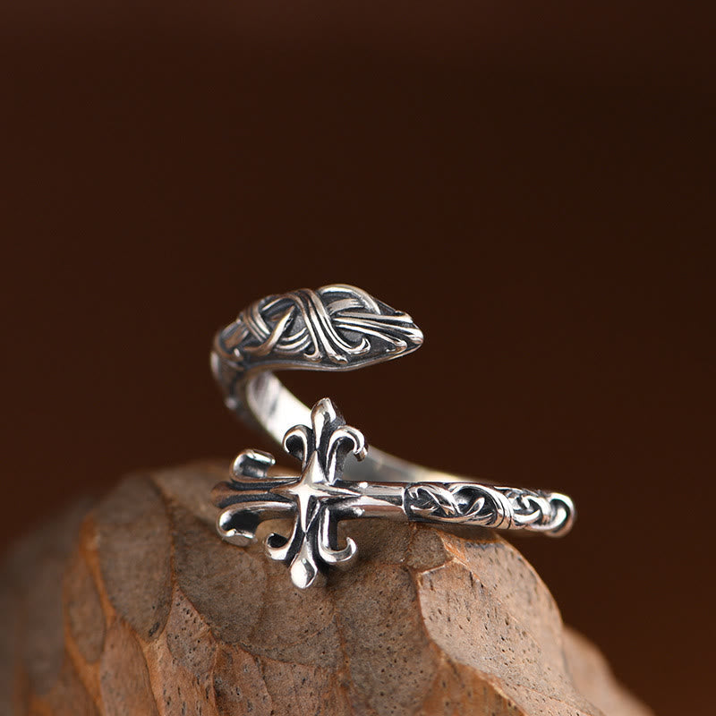 Christianartworkshop Retro 925 Silver Cross Ring with Delicate Vine Engravings: Pure Expression of Faith