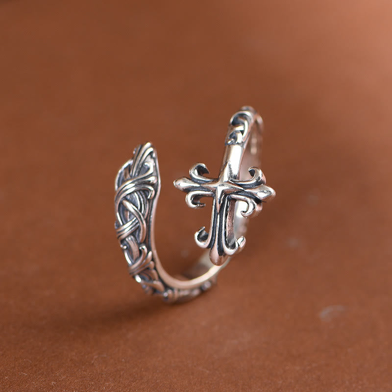Christianartworkshop Retro 925 Silver Cross Ring with Delicate Vine Engravings: Pure Expression of Faith