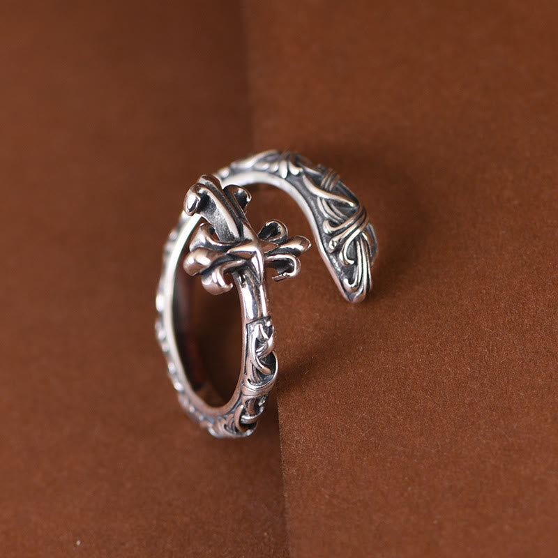 Christianartworkshop Retro 925 Silver Cross Ring with Delicate Vine Engravings: Pure Expression of Faith