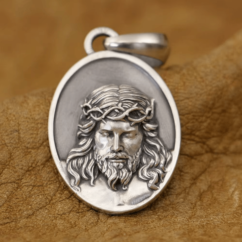 Christianartworkshop 925 Silver Crown of Thorns Jesus Medal Necklace: A Reminder of His Sacrifice