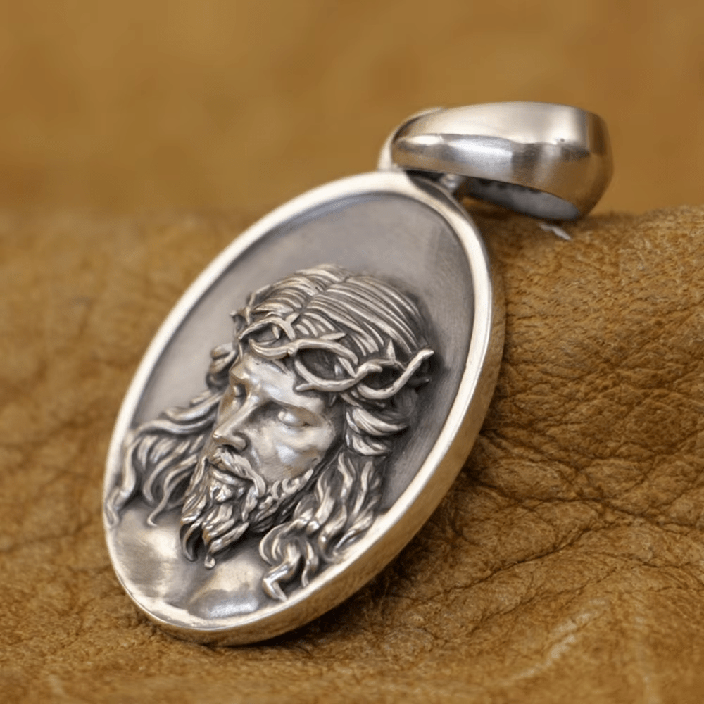 Christianartworkshop 925 Silver Crown of Thorns Jesus Medal Necklace: A Reminder of His Sacrifice
