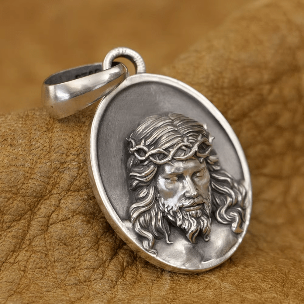 Christianartworkshop 925 Silver Crown of Thorns Jesus Medal Necklace: A Reminder of His Sacrifice