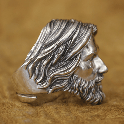 Christianartworkshop Sculpted Sacred Jesus Christ Portrait Ring Crafted in 925 Silver