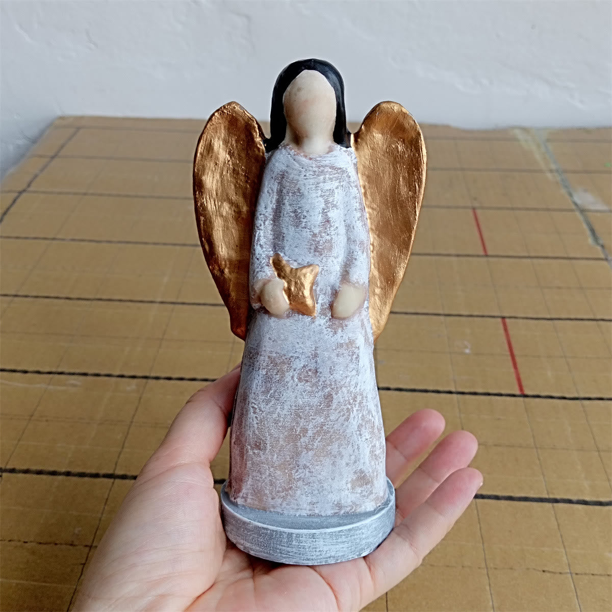 Christianartworkshop Resin Angel Nativity Desktop Ornament: A Rare Emblem of Christmas Devotion