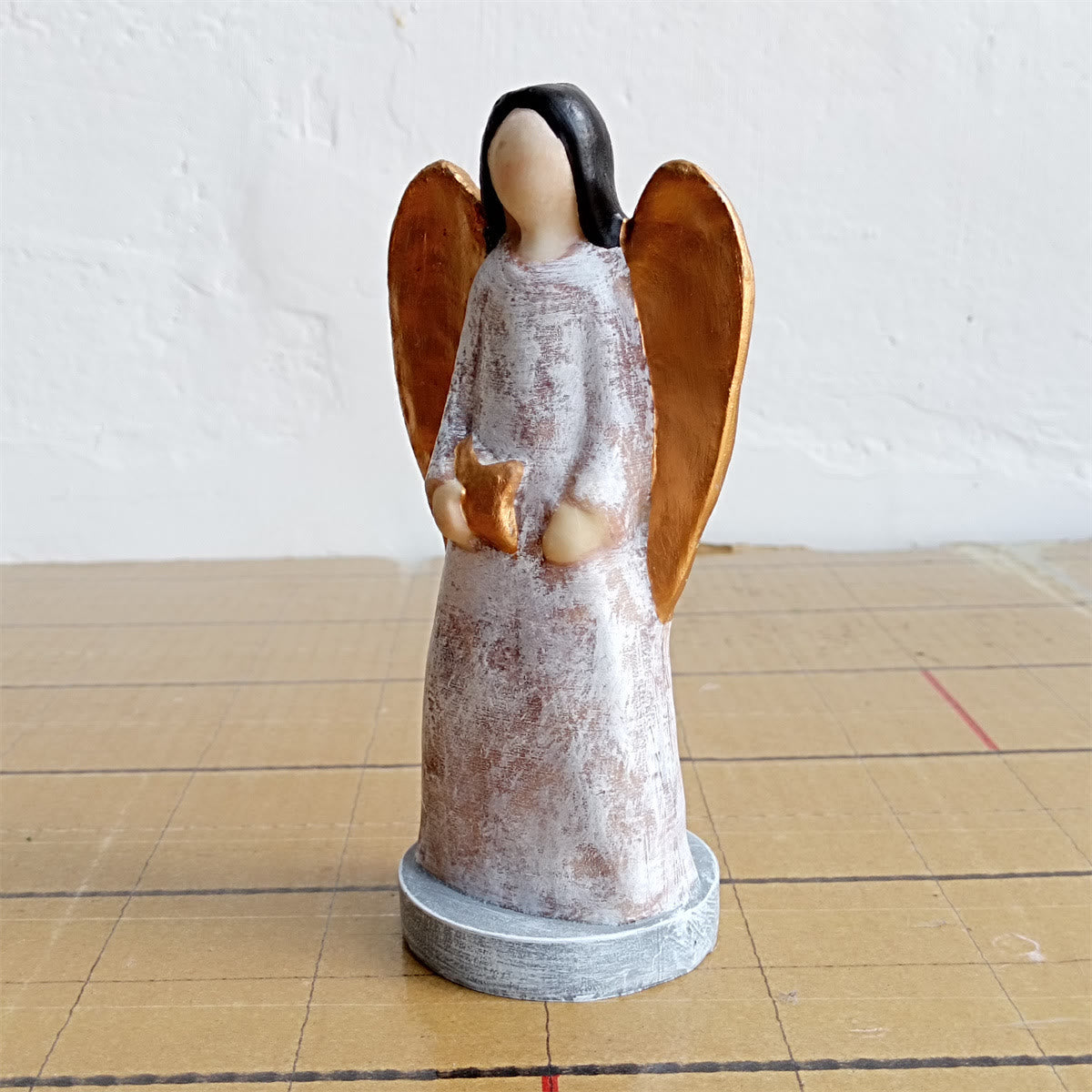 Christianartworkshop Resin Angel Nativity Desktop Ornament: A Rare Emblem of Christmas Devotion