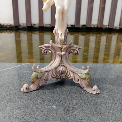 Christianartworkshop Resin Crucifix Jesus Desktop Ornament: Uncommon Badge of Steadfast Conviction