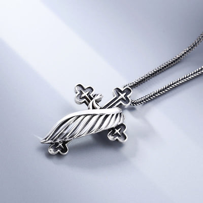 Christianartworkshop Retro - Styled Sterling Silver Wing Cross Pendant: A Nostalgic Sign of Faith