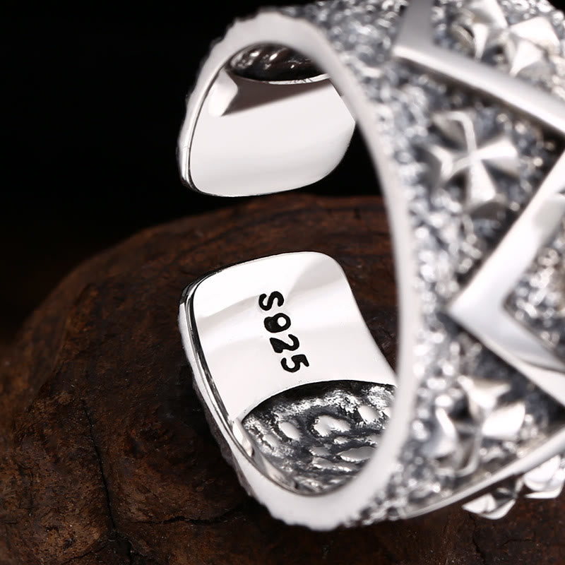 Christianartworkshop Classic 925 Silver Cross - Patterned Ring: A Profound Symbol of Faith