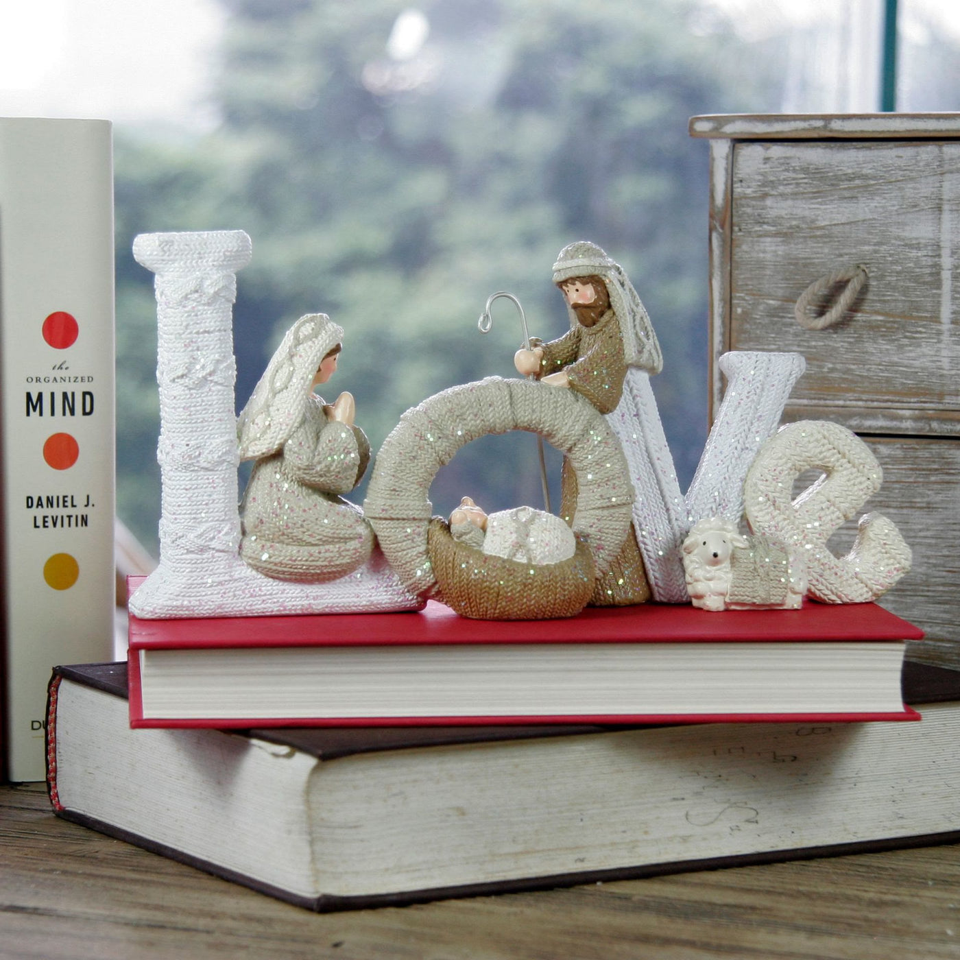 Christianartworkshop Beige Glitter Letter Series Nativity Scene Christmas Resin Decor Statue