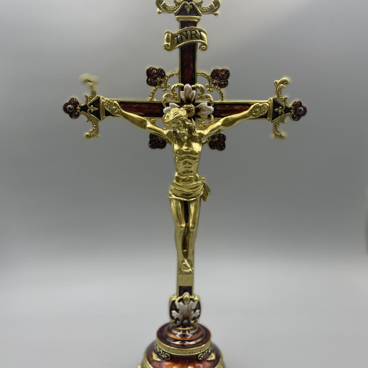 Christianartworkshop INRI Inscribed Crucifix Desktop Ornament with Ornate Craftsmanship