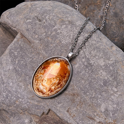 Christianartworkshop Glass Nativity Scene Pendant Necklace