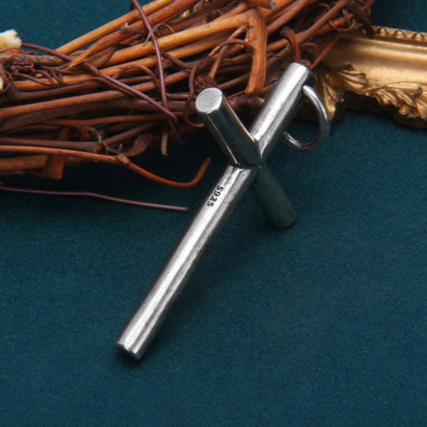 Christianartworkshop Bold Minimal Sterling Silver Cross Necklace in Square and Round Bar