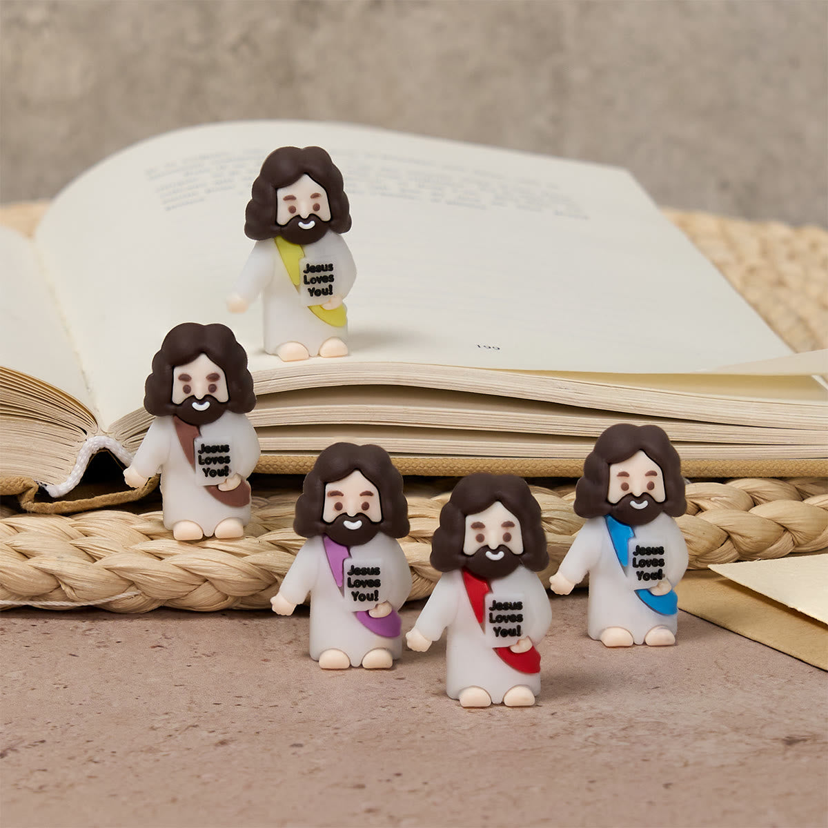 Christianartworkshop Happy Faith Corner Little Jesus Figurine Set: Jesus Loves You